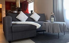 Superbe appartement tout équipé avec parking.